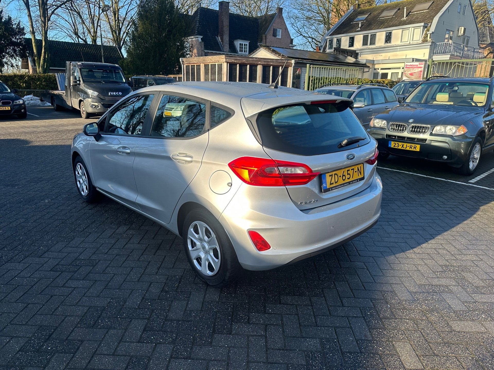 Foto 4 van Ford Fiesta 1.1 Trend , navigatie , airco