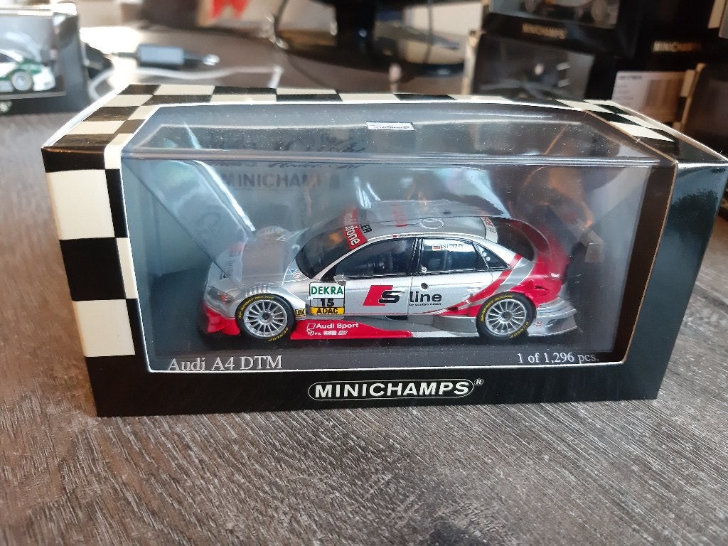 audi A4 dtm 2006 F. Stippler minichamps 1:43, Ophalen of Verzenden, Zo goed als nieuw, Auto, MiniChamps