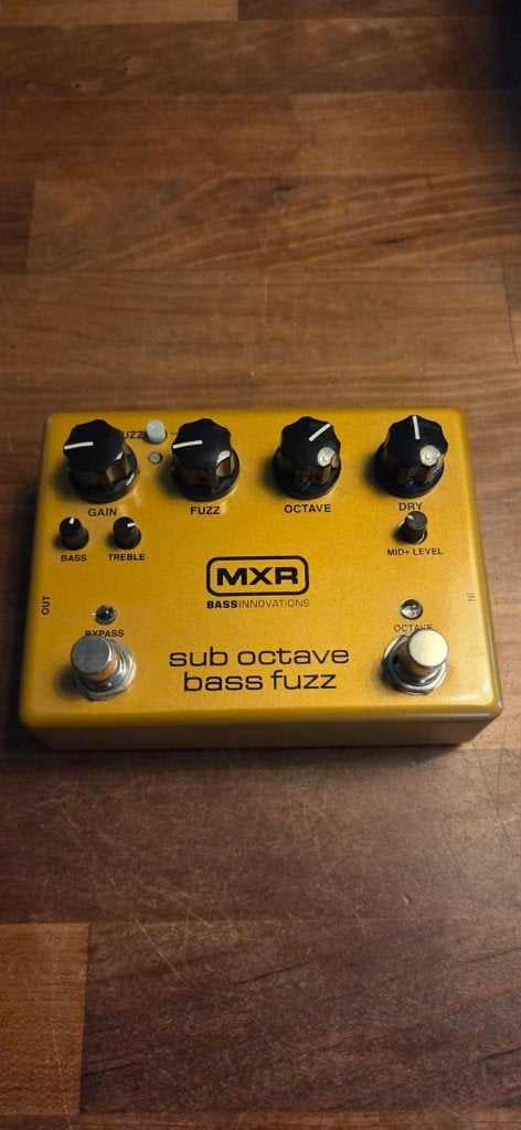 MXR Sub Octave Bass Fuzz, Ophalen of Verzenden, Zo goed als nieuw, Distortion, Overdrive of Fuzz