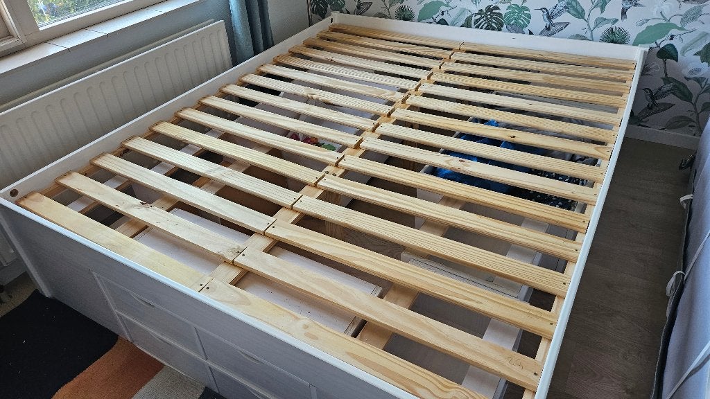 Bedframe met berging (wit) (210 x165) eventueel met matras, Ophalen, Gebruikt, Tweepersoons, Overige maten