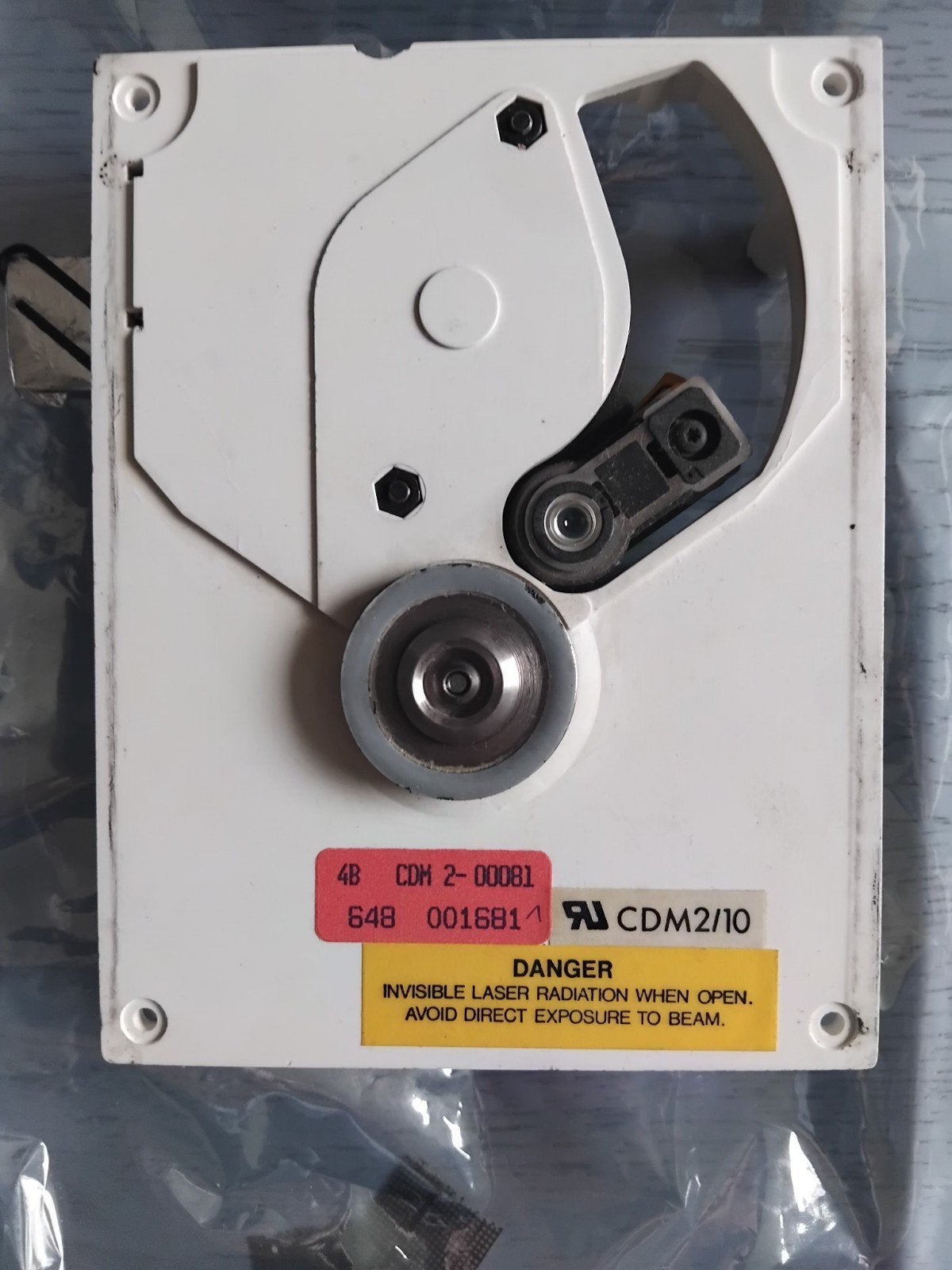Philips CDM2/10 CD-speler mechanisme getest, Ophalen