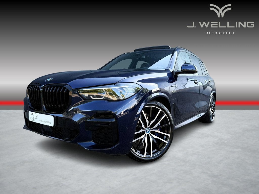 BMW X5 xDrive45e M-sport B&W / M-seats / Pano / Tr.hk, Auto's, BMW, Automaat, Gebruikt, 394 pk, Vierwielaandrijving