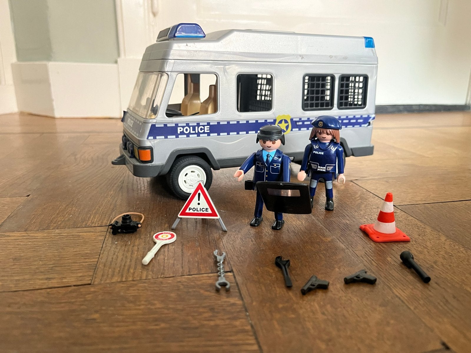 Playmobil City Action Politie Bus, Kinderen en Baby's, Speelgoed | Playmobil, Gebruikt, Complete set, Voertuig, Ophalen of Verzenden