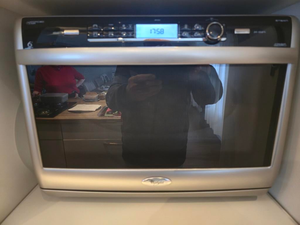 Whirlpool 6th Sense JT369 Combimagnetron, Ophalen