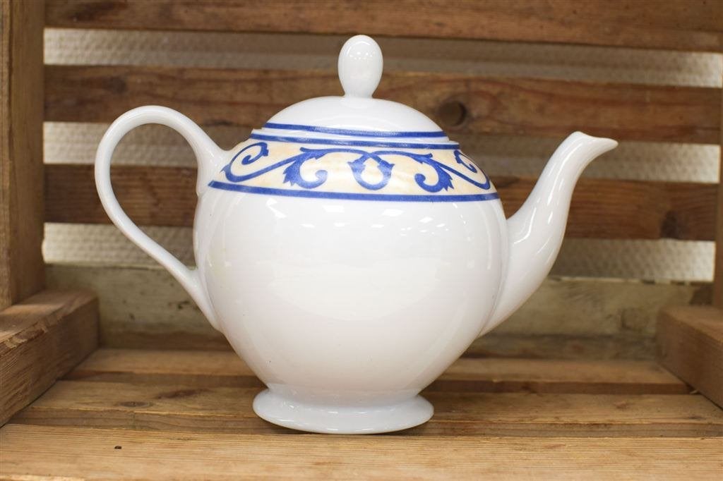 Art & Design porseleinen koffiepot 45898, Gebruikt, Ophalen of Verzenden, Bord(en), Overige stijlen