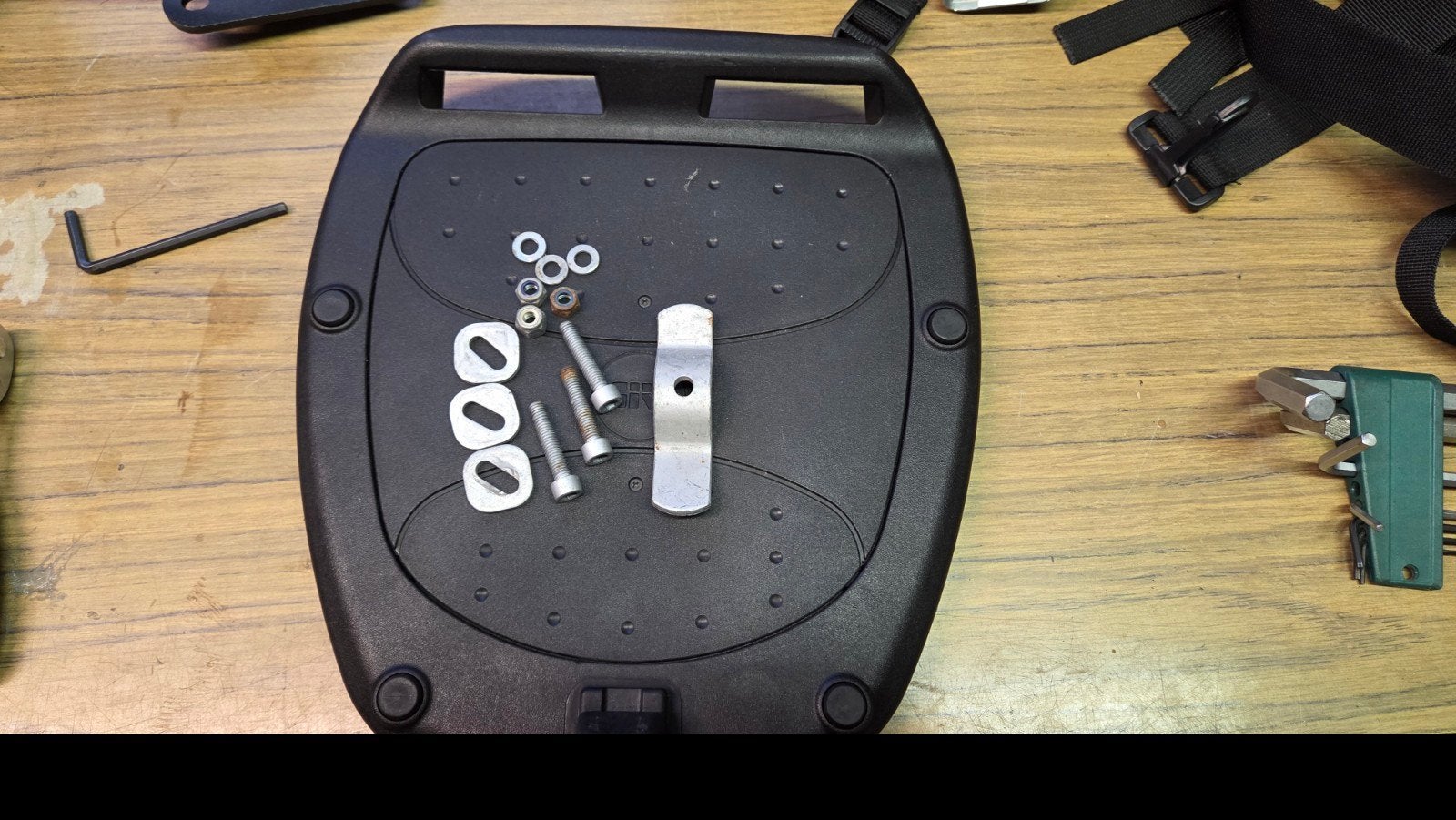 Givi universele monolock adapterplaat, Ophalen of Verzenden