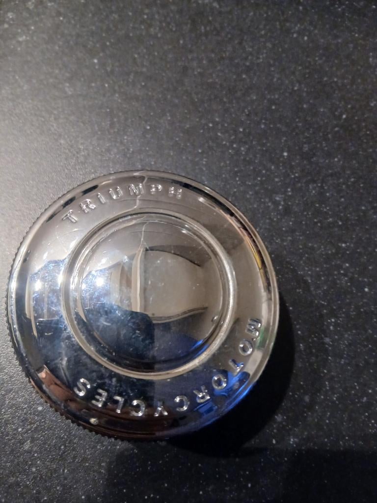 Triumph Motorcycles Benzinedop Chroom, Motoren, Ophalen of Verzenden, Gebruikt