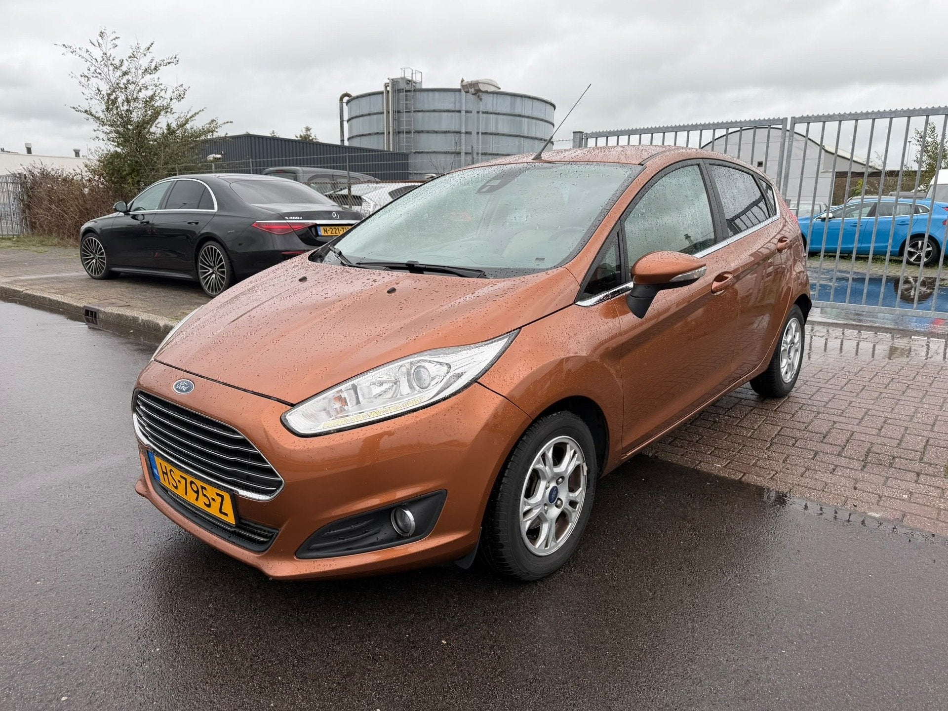 Ford Fiesta 1.5 TDCi XENON/NAVI/CAMERA/PDC/CLIMA, Auto's, Voorwielaandrijving, Gebruikt, Euro 6, 96 €/maand