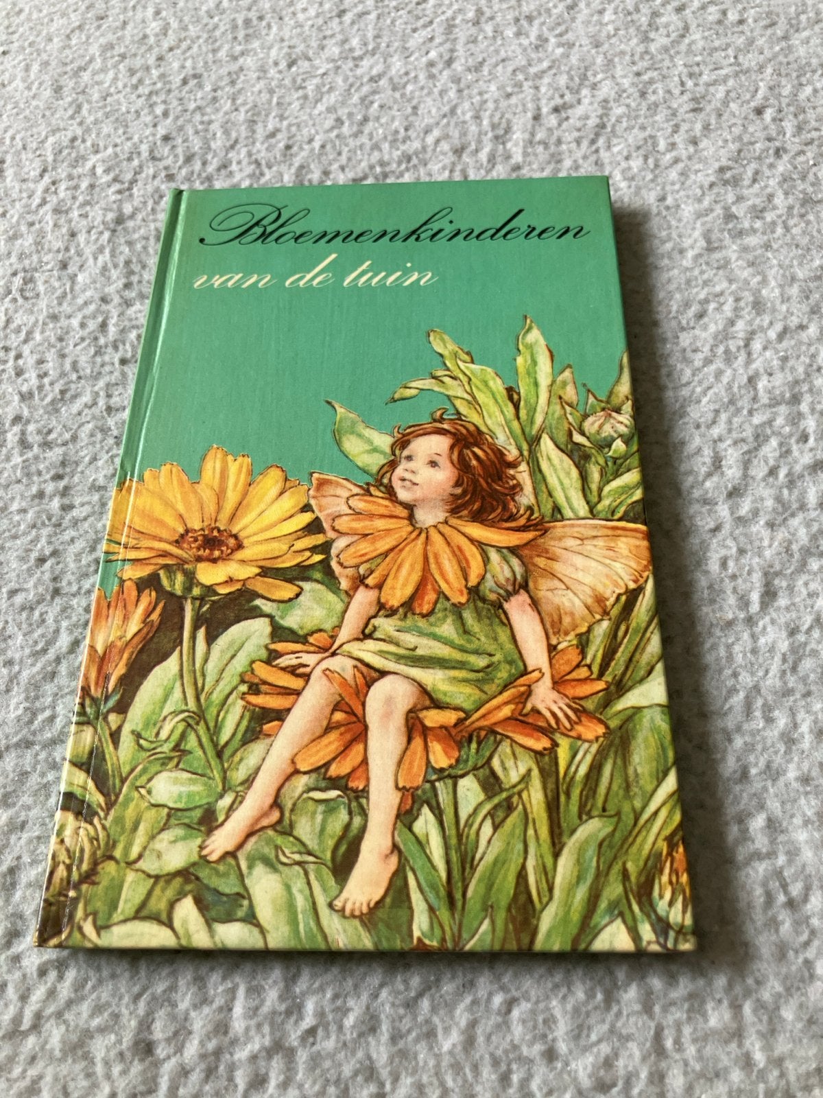 Bloemenkinderen van de tuin - Cicely Mary Barker, Boeken, Ophalen of Verzenden, Gelezen, Sprookjes