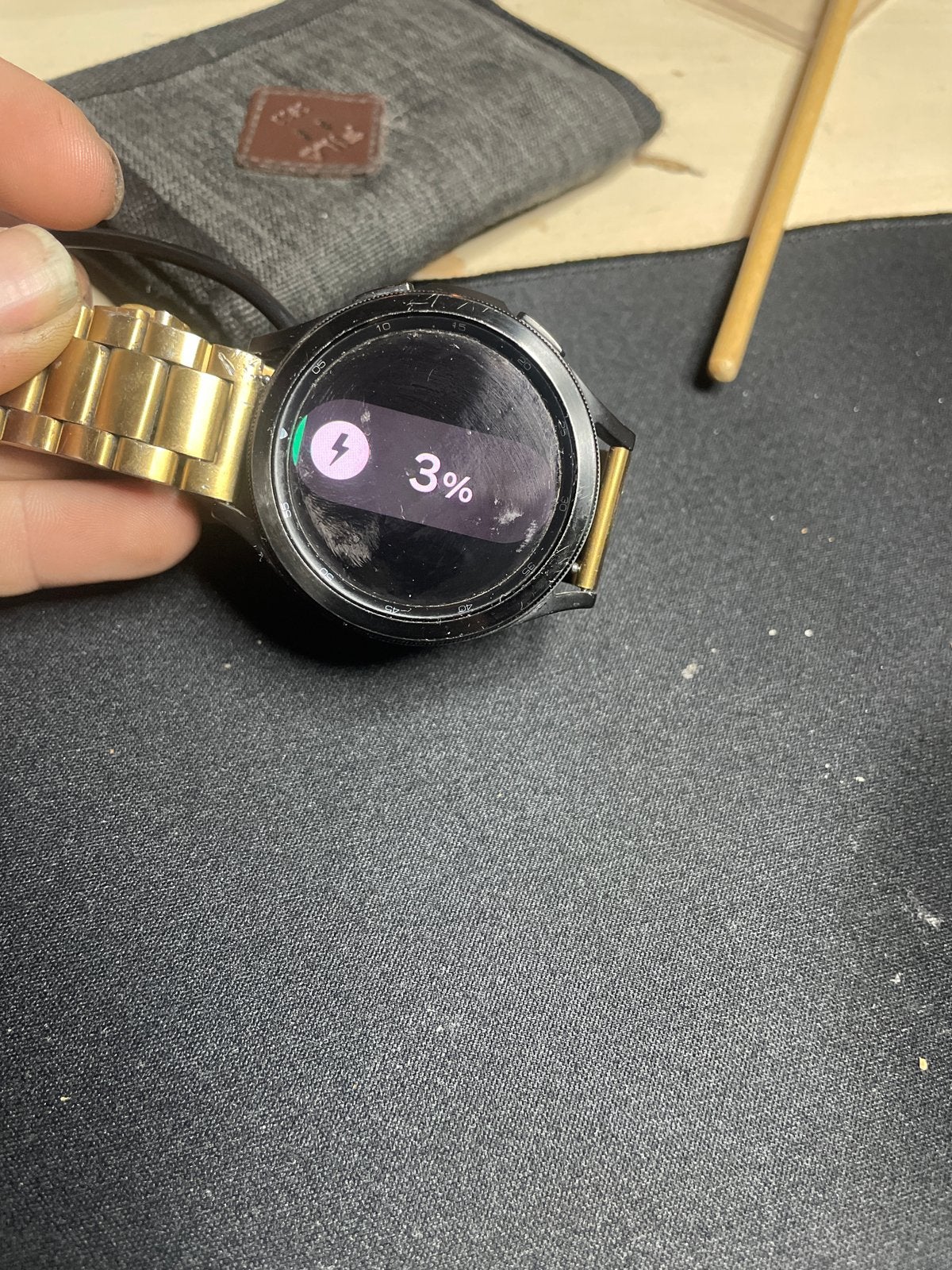 Samsung Galaxy Watch 4 classic met gouden bandje, Ophalen of Verzenden, Gebruikt, Zwart