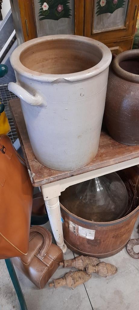 Oude grespot, Tuin en Terras, Bloempotten, Ophalen, Gebruikt, Rond, Aardewerk