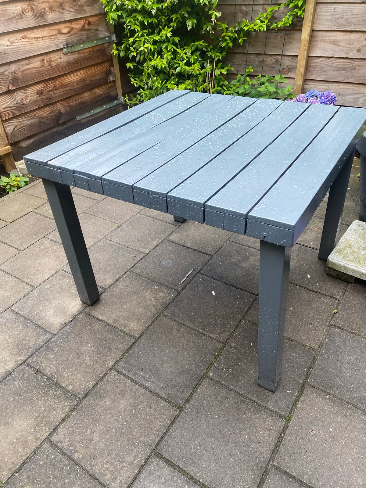 Grijze tuintafel, vierkant, hout, Ophalen, Gebruikt, Vierkant, Hout