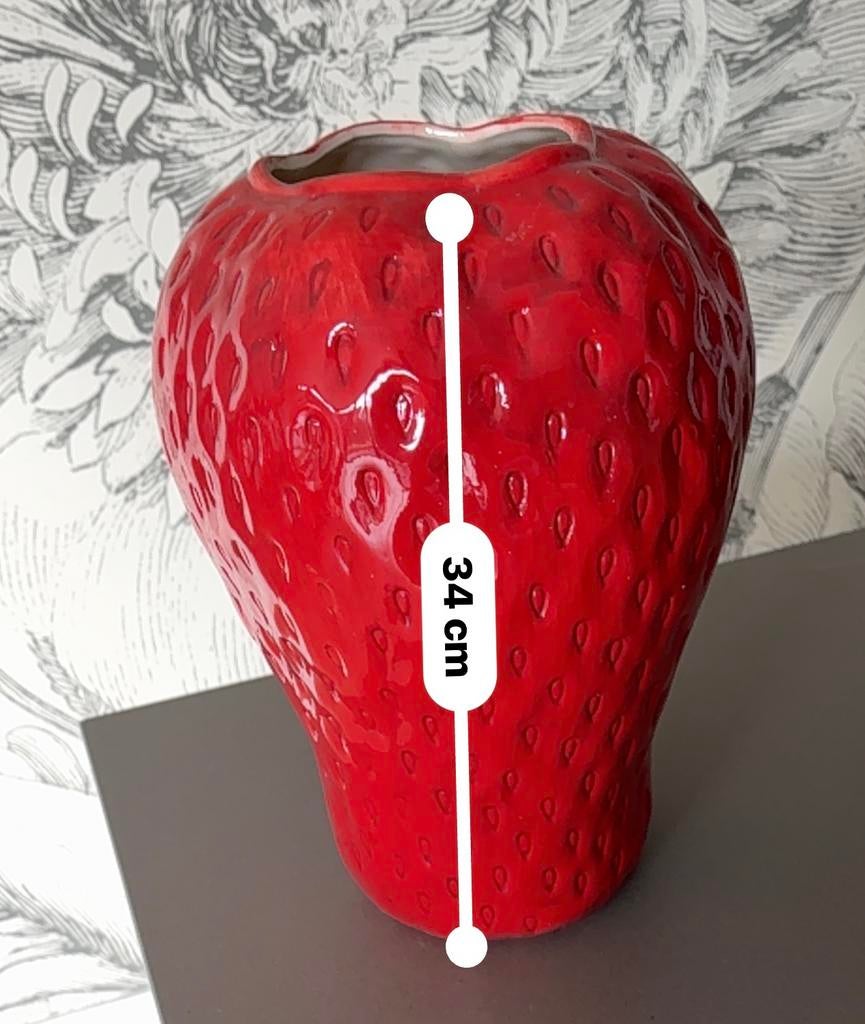 Grote Aardbeien Vaas - Rood Keramiek, 34 cm hoog, Aardewerk of Porselein, Ophalen of Verzenden, Zo goed als nieuw, Minder dan 50 cm