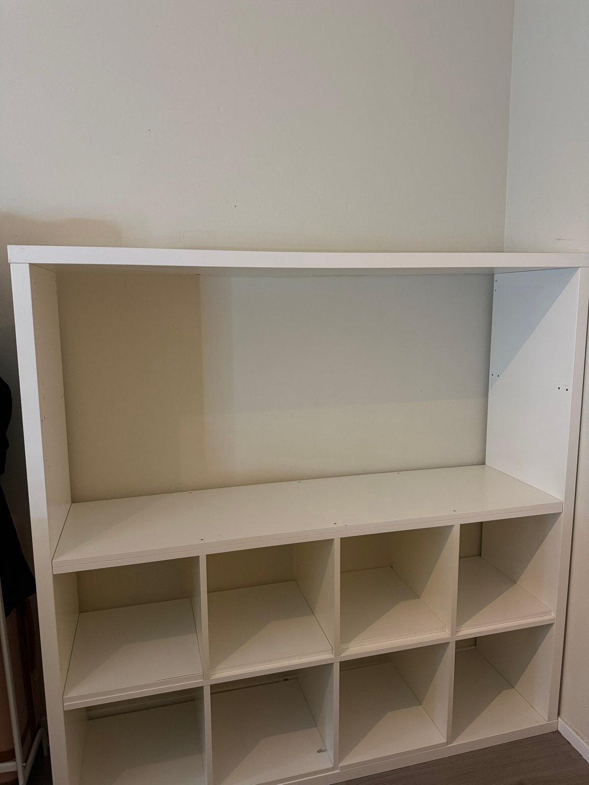 Witte kast met open vakken - Ideaal voor opbergen, Huis en Inrichting, Ophalen, Met plank(en), Gebruikt, 100 tot 150 cm