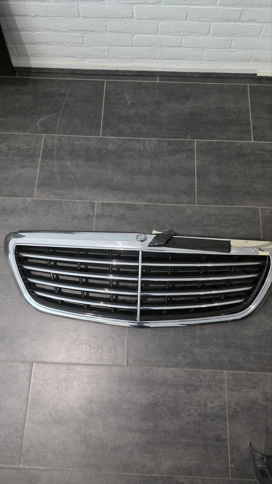 Mercedes W222 S-klasse Grill Origineel / Beschadigd, Ophalen, Gebruikt, Voor, Mercedes-Benz