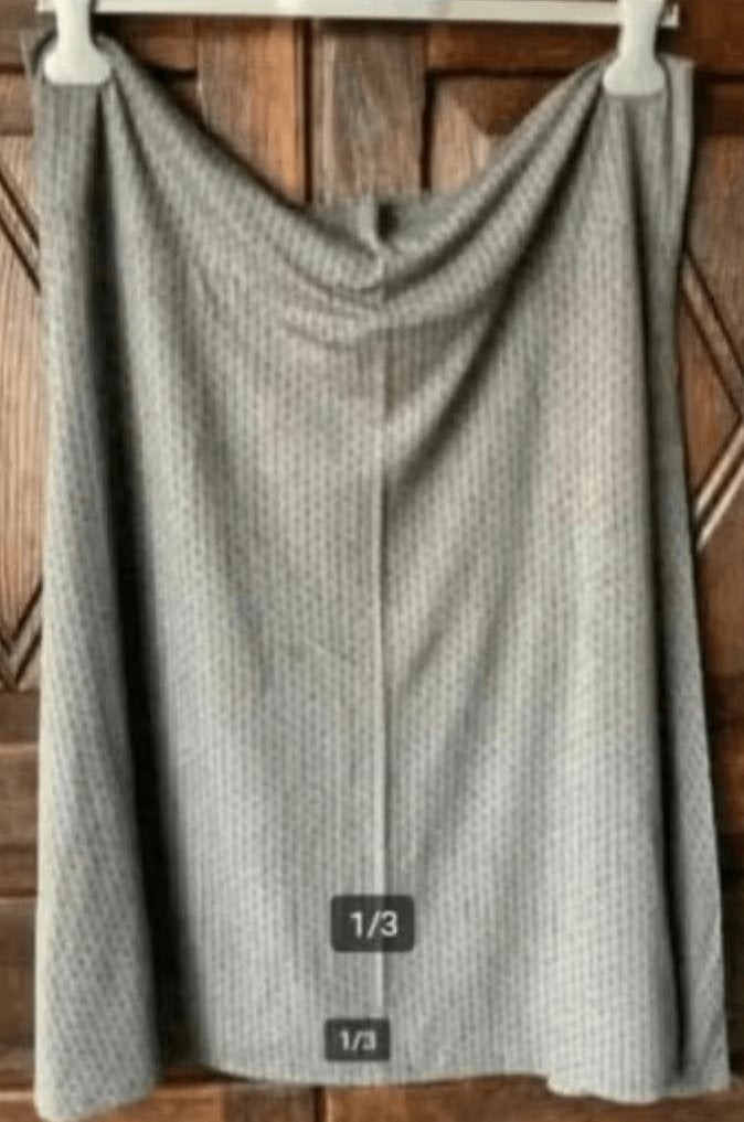 Grijs met zwarte rok; XL 48-50; Gina Benotti; leuk motiefje, Kleding | Dames, Ophalen of Verzenden, Zo goed als nieuw, Grijs, Rok