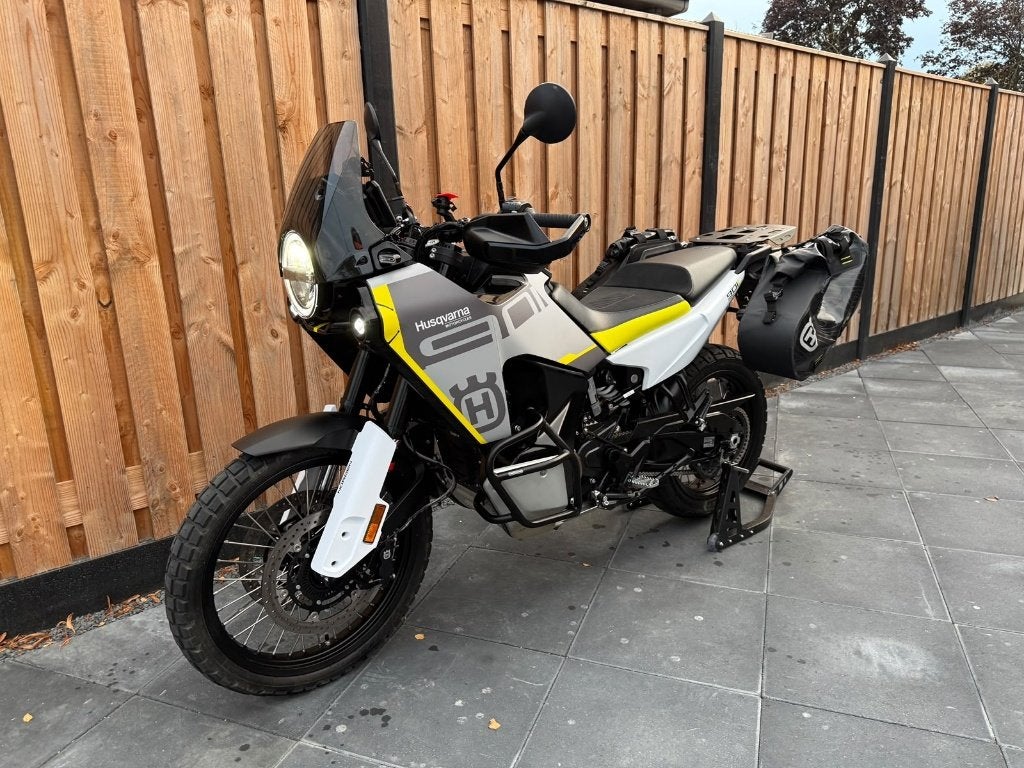 Husqvarna Norden 901 | Full Option | 6955km | 2024 | NIEUW, Traction Control, 2 cilinders, Occasion, Motorrijbewijs A