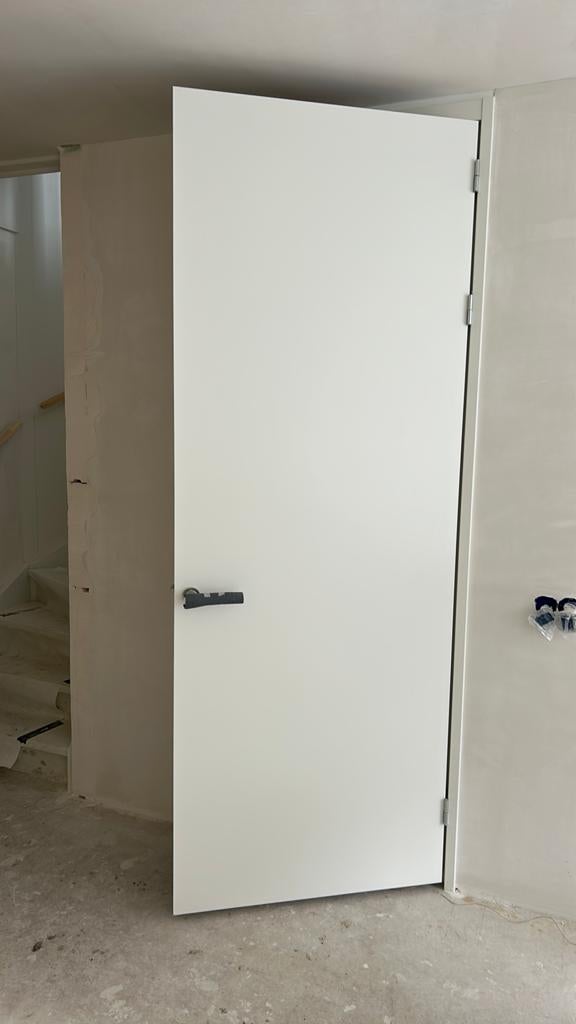 Berkvens Verdi verdiepingshoge binnendeur + kozijn, Doe-het-zelf en Verbouw, Ophalen, 80 tot 100 cm, 215 cm of meer, Binnendeur