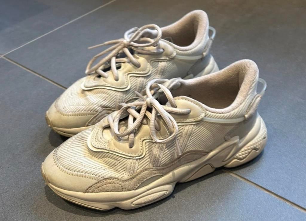 Adidas Ozweego Sneakers, Kleding | Dames, Schoenen, Gedragen, Sneakers of Gympen, Beige, Ophalen of Verzenden