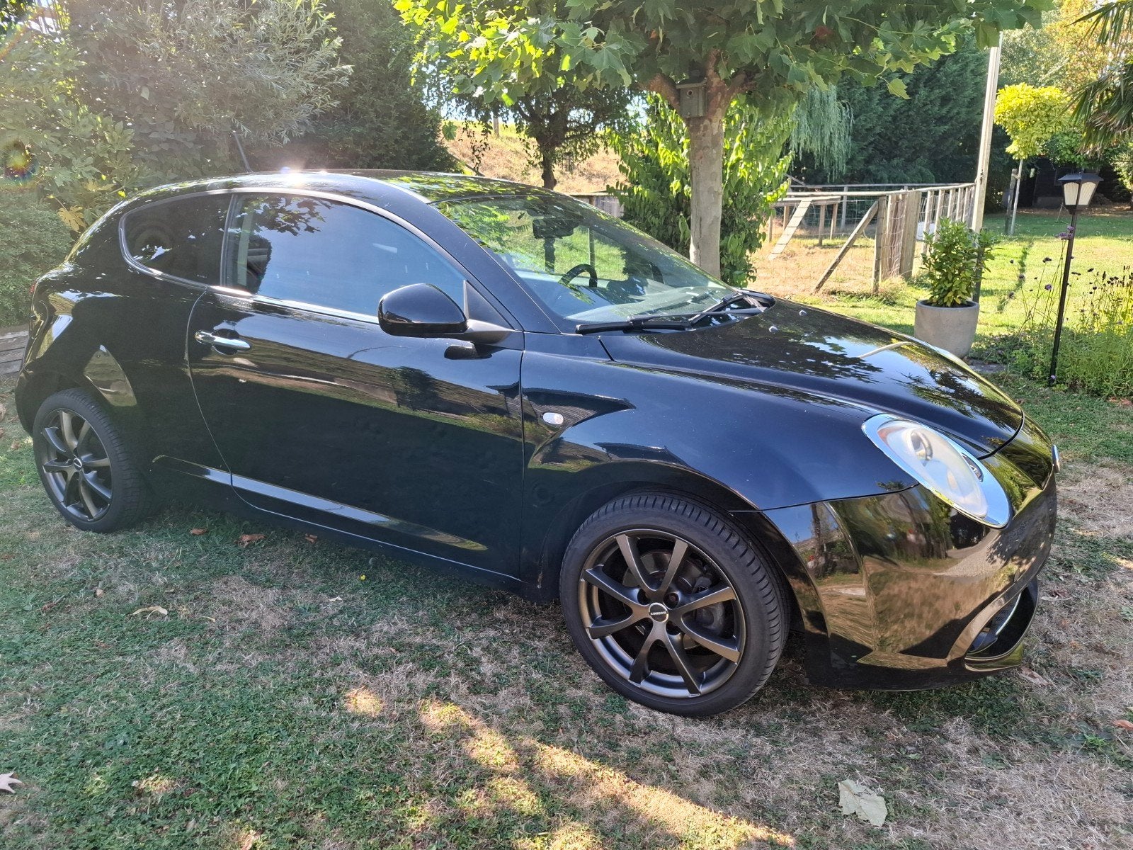 Alfa Romeo MiTo 1.4 Turbo 88KW 2009 Zwart, Auto's, Voorwielaandrijving, Stof, Zwart, 4 cilinders