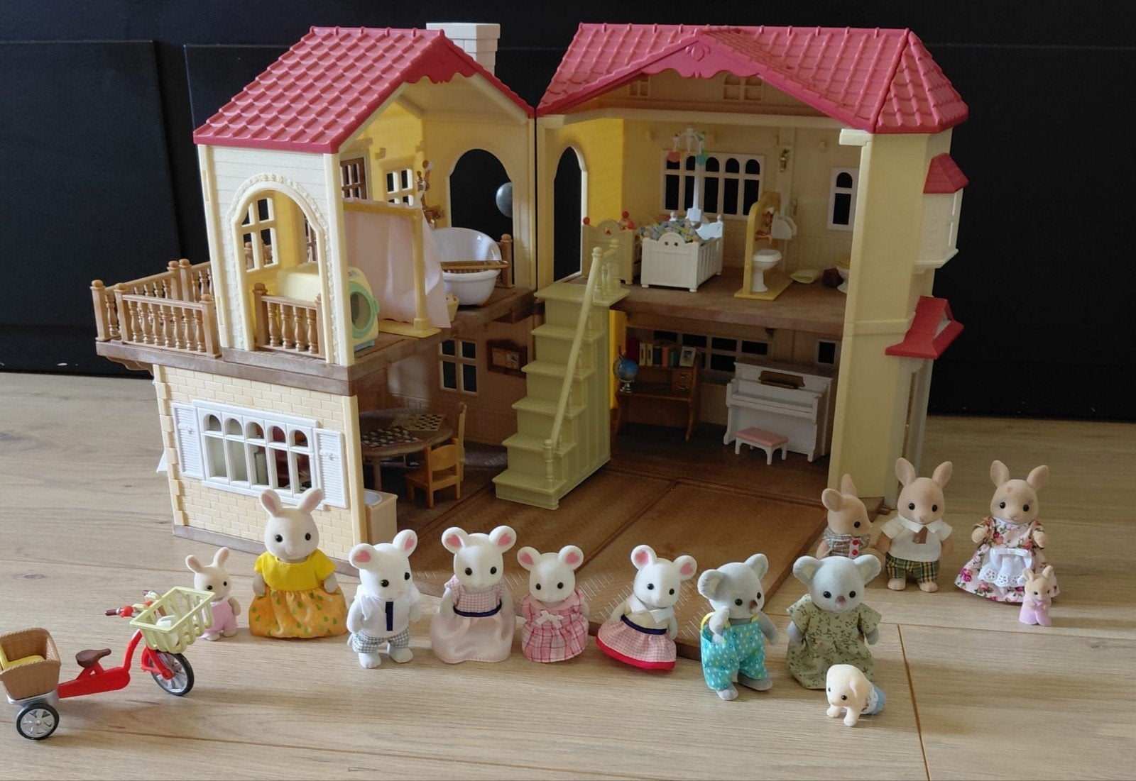 Sylvanian Families Groot Huis met Meubels, Kinderen en Baby's, Ophalen, Gebruikt, Poppenhuis