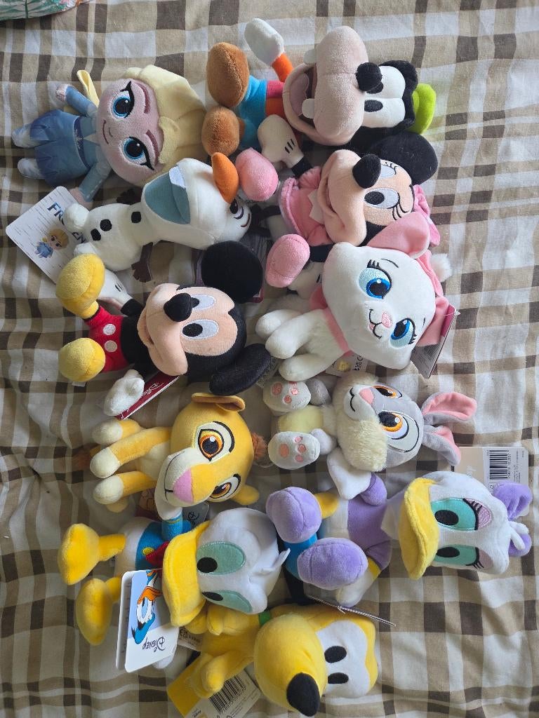 Disney knuffels, Ophalen of Verzenden, Overige figuren, Zo goed als nieuw, Knuffel