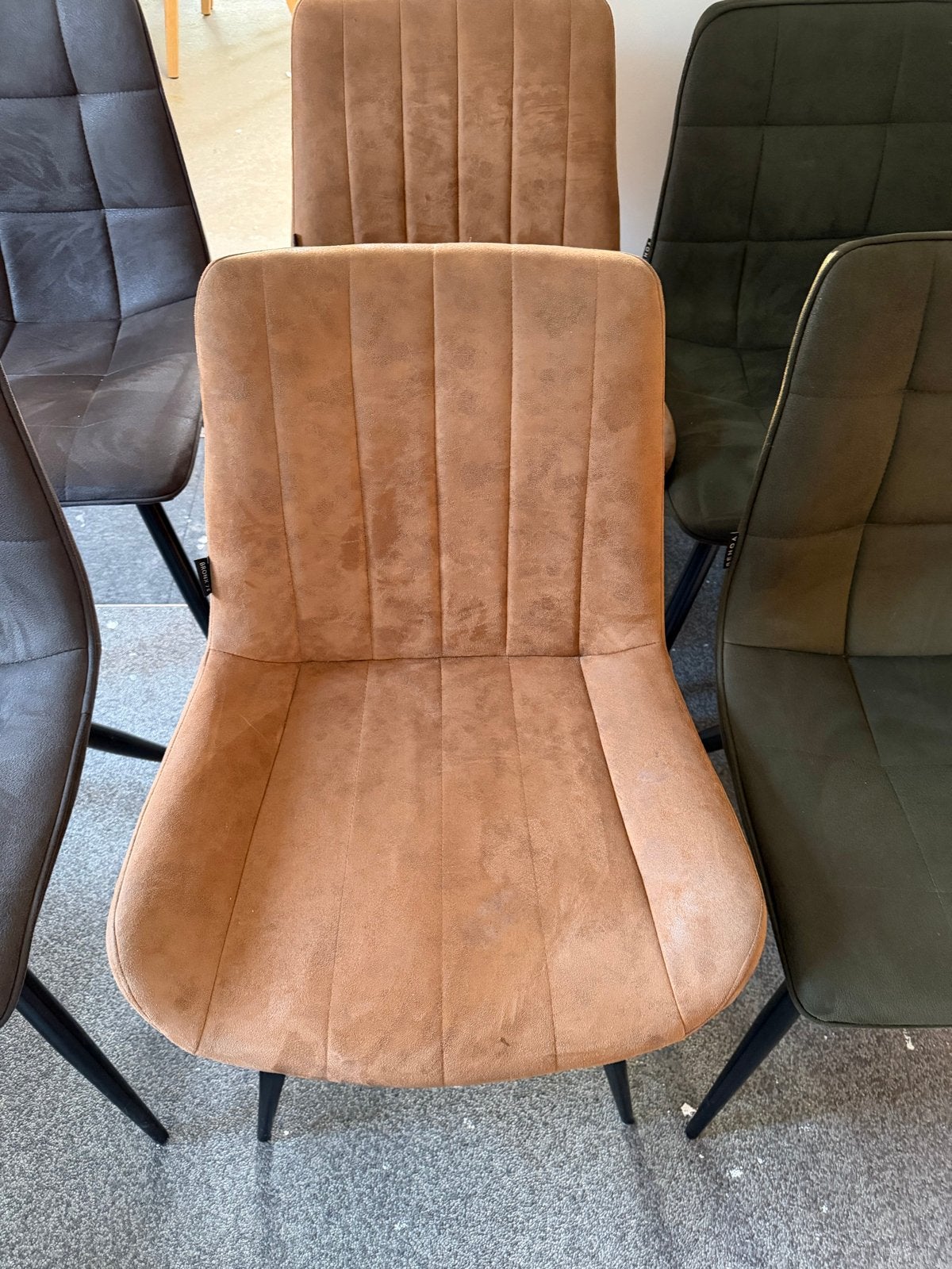 Foto 4 van Benoa eetkamerstoelen - Set van 6 in diverse kleuren