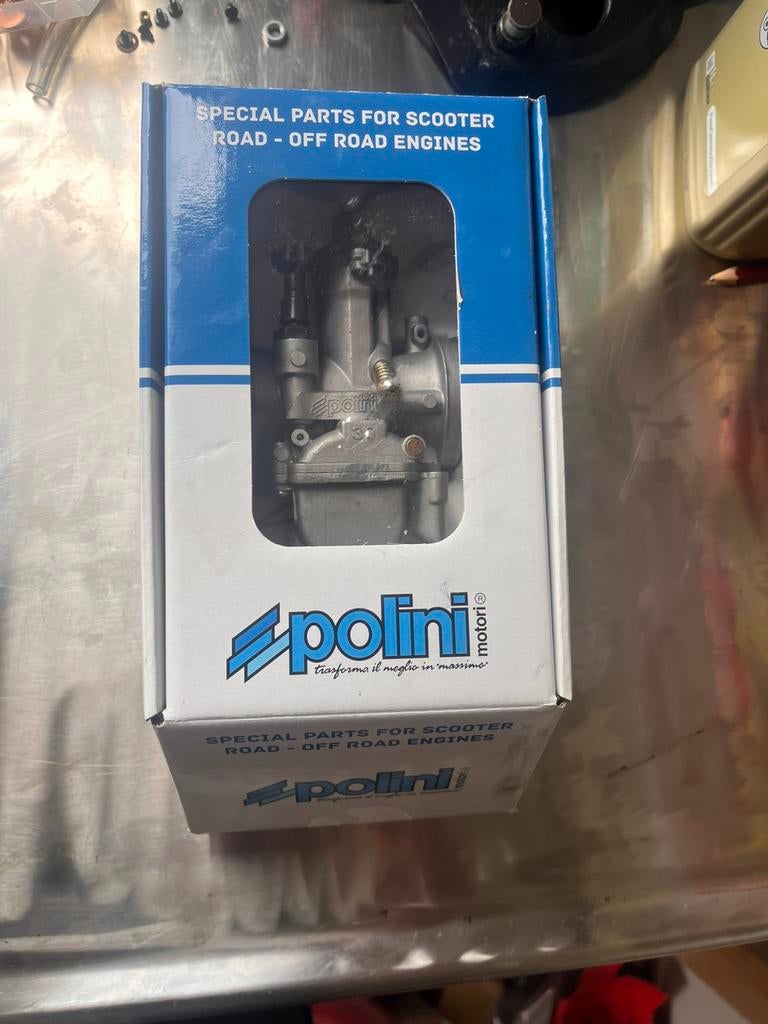 Polini PWK 30mm, Fietsen en Brommers, Ophalen of Verzenden, Zo goed als nieuw, Carburateur