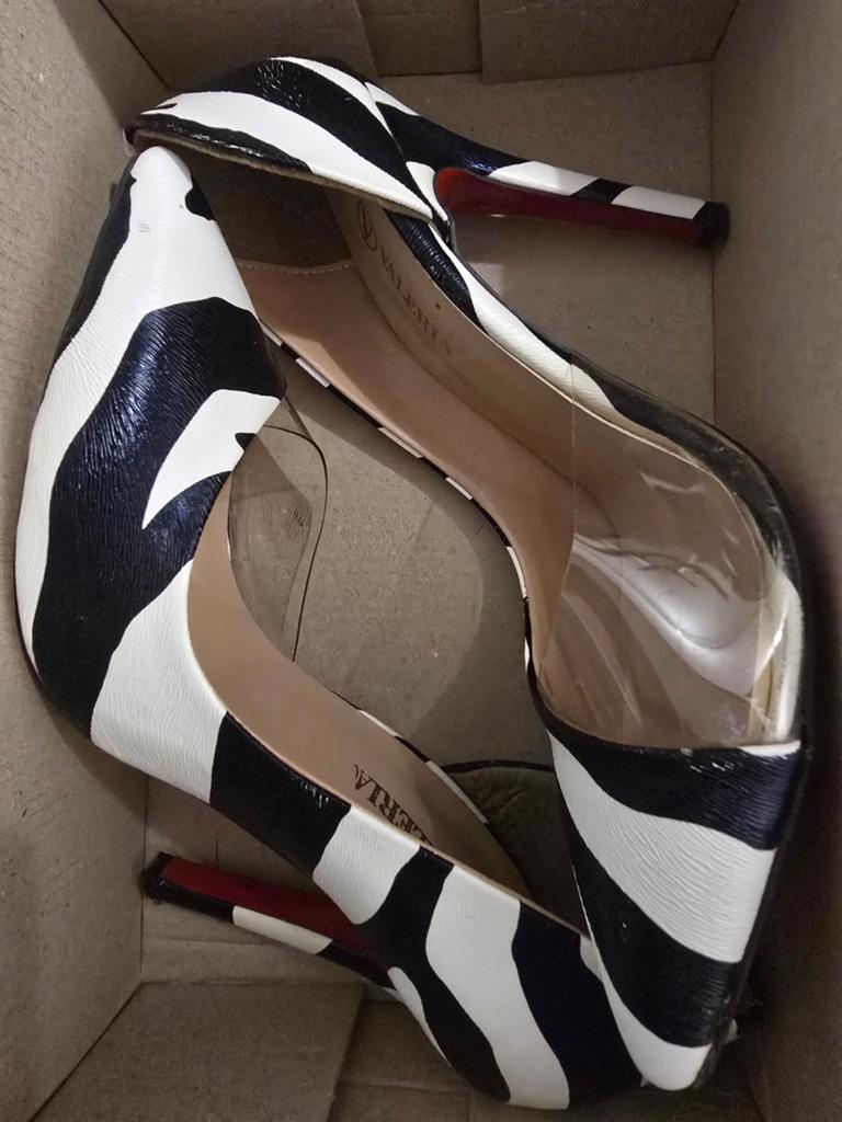 Pumps mt 37, Ophalen, Zo goed als nieuw