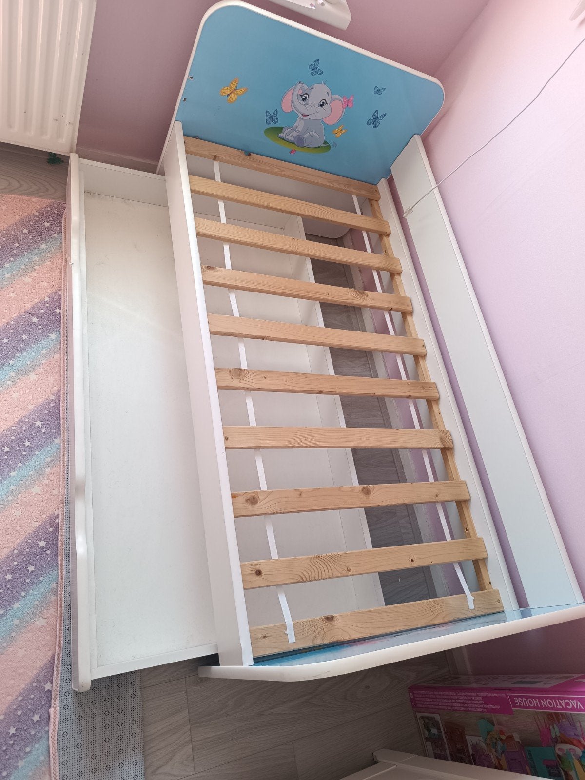 Kinderbed met uitschuifbaar ruimte en matras, Lattenbodem, Gebruikt, 70 tot 85 cm, 140 tot 160 cm