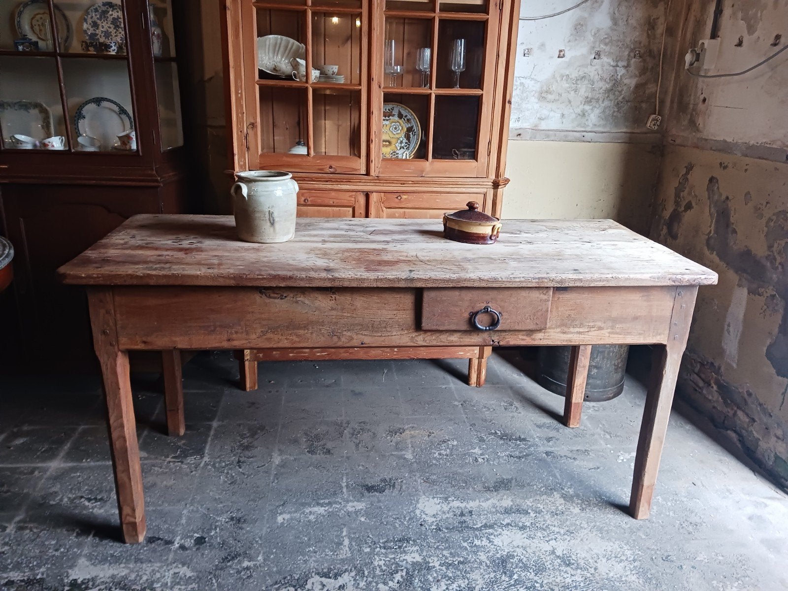 Ranke Franse Tafel, Antiek en Kunst, Antiek | Meubels | Tafels, Ophalen of Verzenden