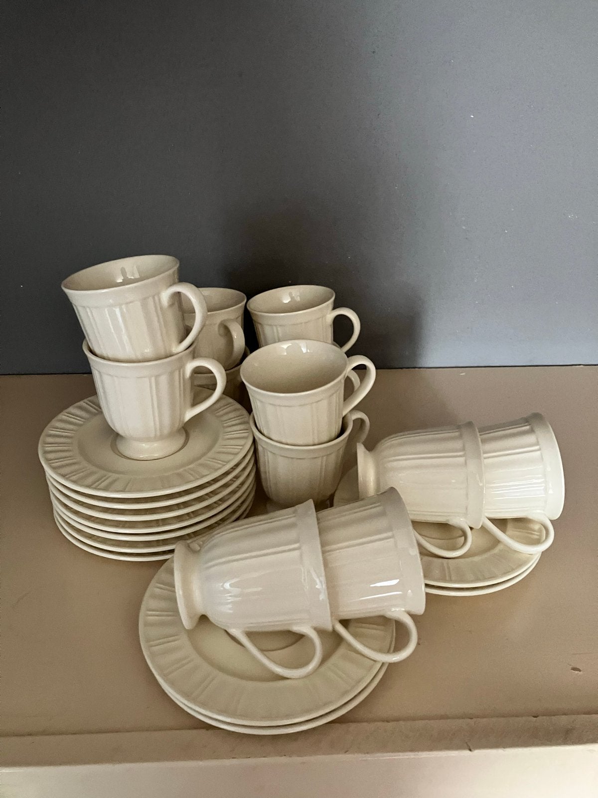 Queen's Garden Koffie-/Theeservies - 12 persoons, Overige merken, Verzenden, Zo goed als nieuw, Kop(pen) en/of Schotel(s)