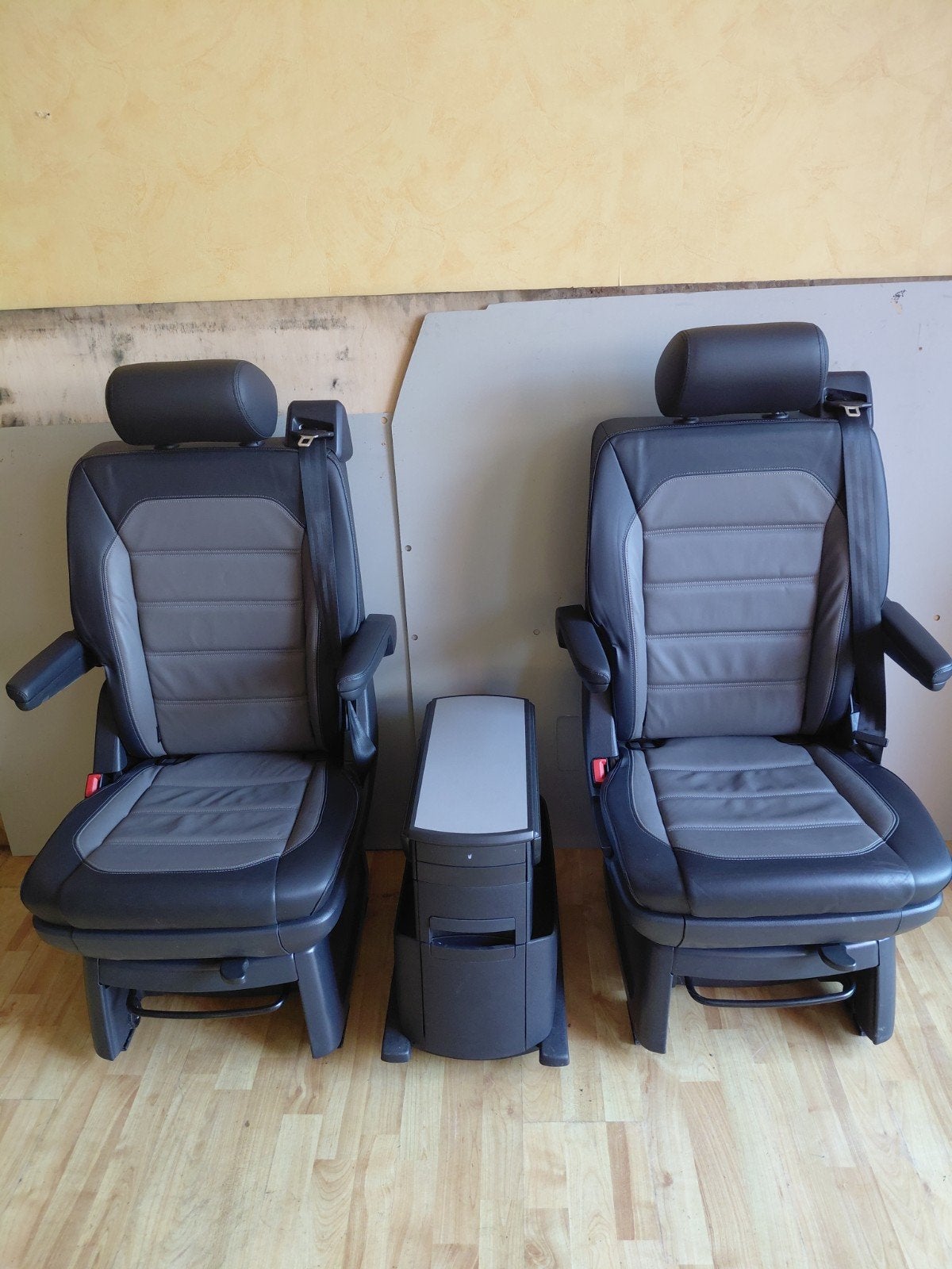 Volkswagen Transporter T6 Multivan Bank/Stoelen Nieuw  Staat, Ophalen of Verzenden, Nieuw, Volkswagen