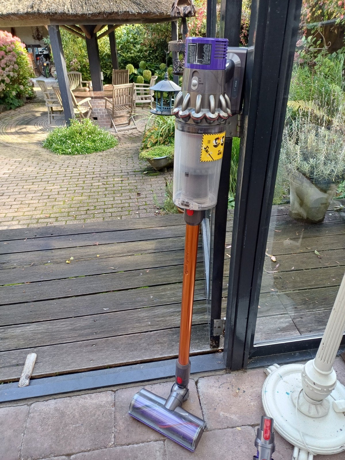 Dyson Cyclone V10 Steelstofzuiger met Complete Accessoireset, Gebruikt, Info@dyson.nl, Dyson Ltd., Draadloos