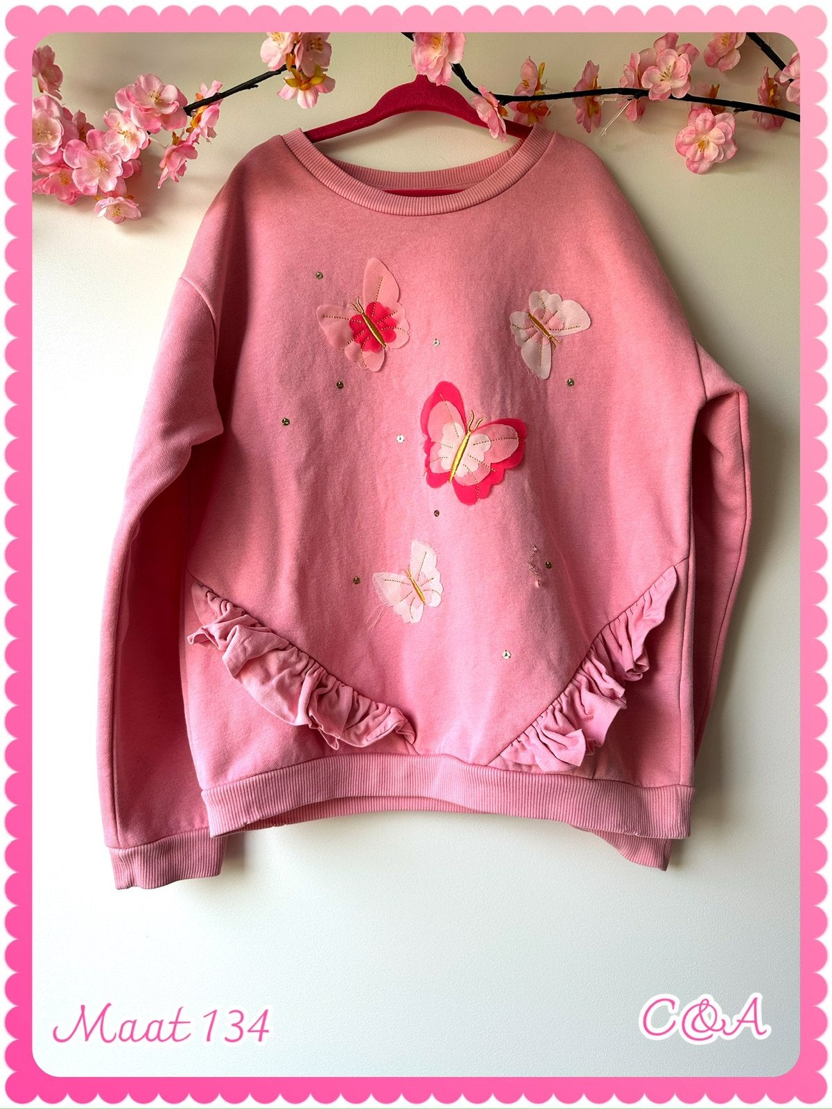 Roze trui met vlinders maat 134, Ophalen of Verzenden, Gebruikt, Meisje, Trui of Vest