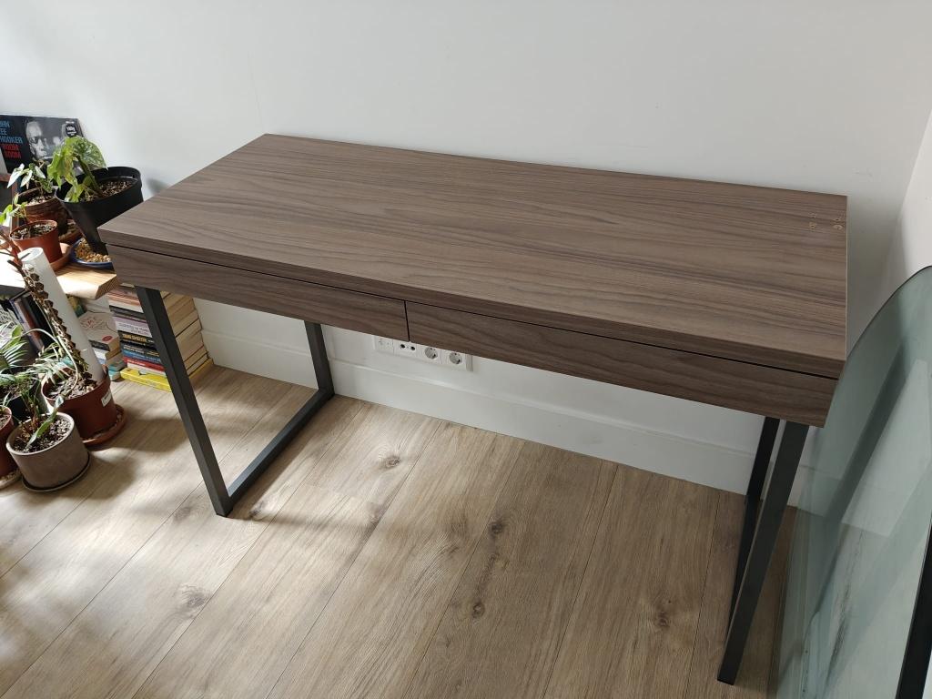 Ikea Bureau met 2 lades, Ophalen, Gebruikt, Met lades, Spaanplaat of MDF