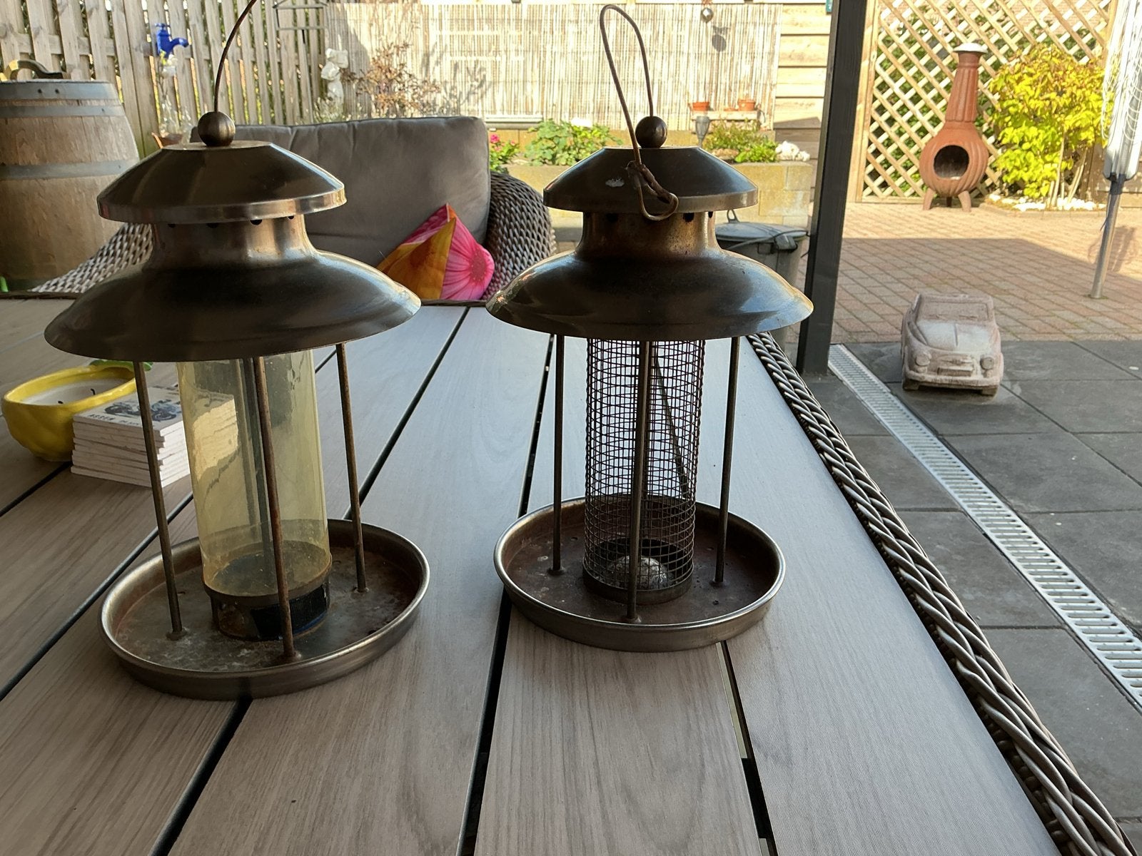 Set van 2 vintage vogelvoederhuisjes, Tuin en Terras, Ophalen of Verzenden, Gebruikt