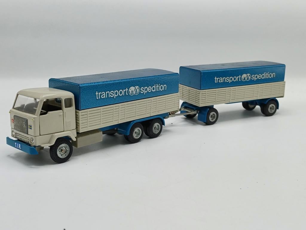 Tekno Denmark Volvo f88 combi, Ophalen of Verzenden, Zo goed als nieuw, Bus of Vrachtwagen, Tekno