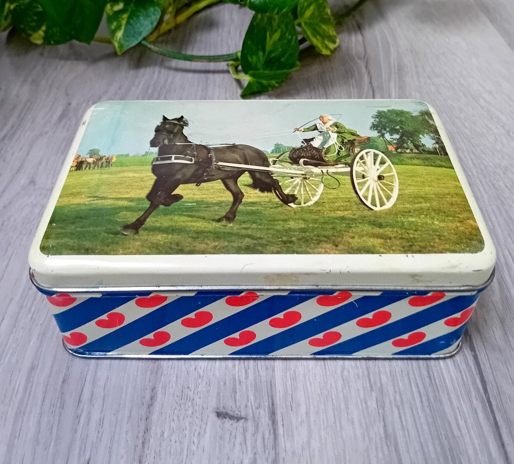 vintage friesland flag blik, Verzamelen, Verzenden, Gebruikt, Overige