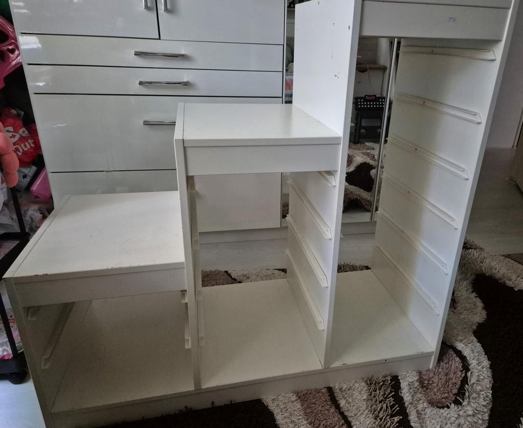 Ikea opbergkast zonder mandjes, Ophalen, Hout, Vogelkooi
