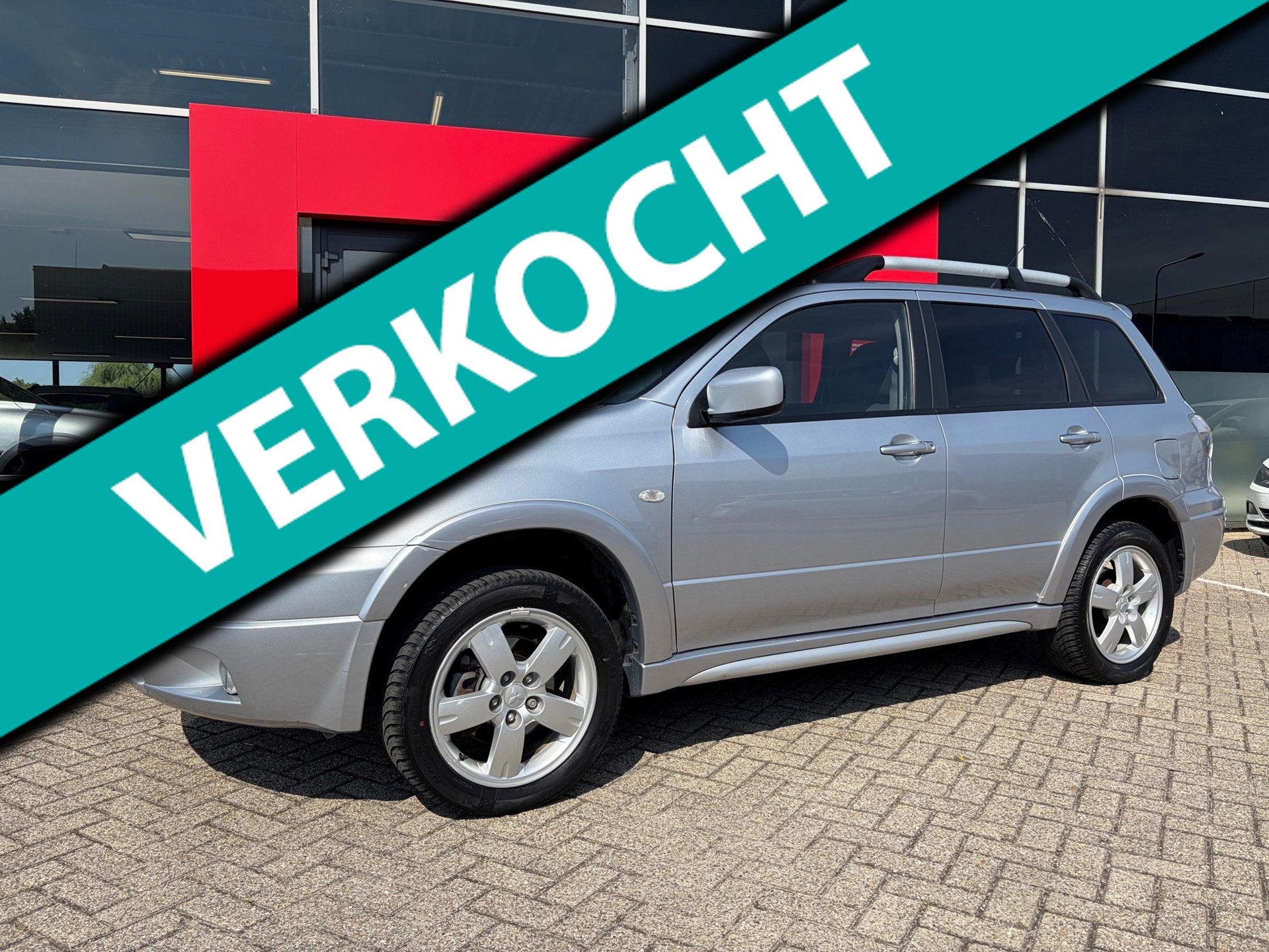 Mitsubishi Outlander Sport 2.4 Intense 4WD l Automaat l Trek, Automaat, Stof, Zwart, 4 cilinders