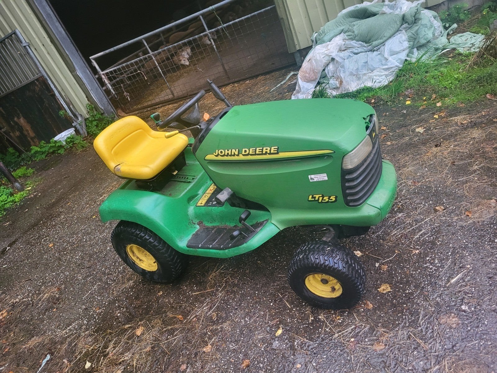 John Deere LT155 Zitmaaier - Krachtig en Betrouwbaar, John Deere, Cirkelmaaier, Gebruikt, Ophalen of Verzenden