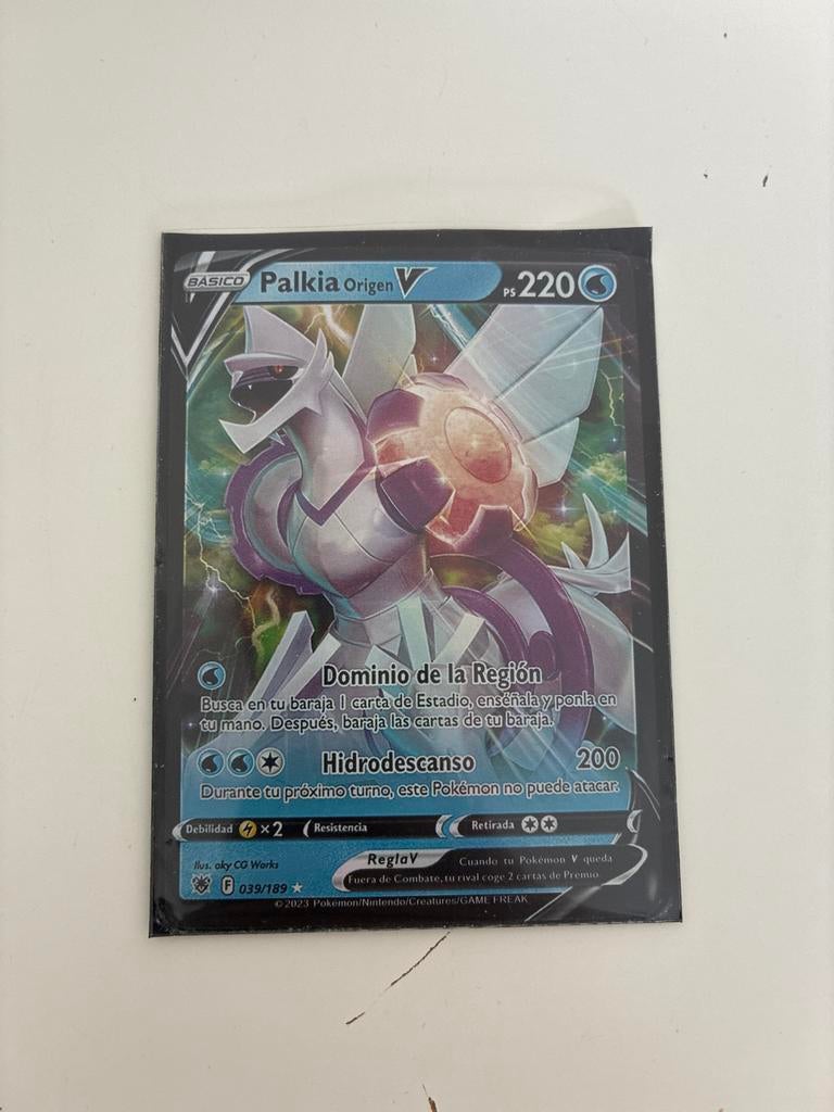 Palkia Origin V Pokémon Kaart (Spaans) - Zo goed als nieuw, Verzenden, Zo goed als nieuw, Losse kaart