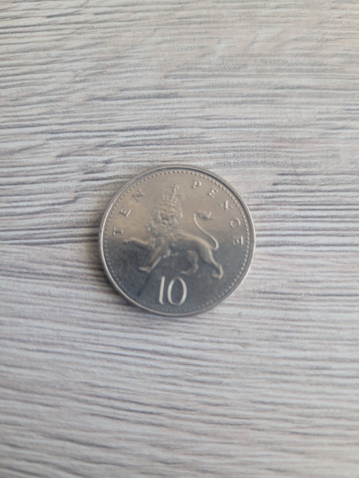 Britse 10 Pence munt 2005 - Koningin Elizabeth II, Ophalen, Gestempeld