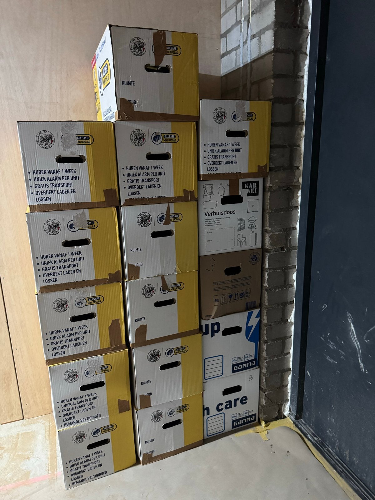 Diverse verhuisdozen en opslagboxen., Ophalen, 40 tot 60 cm, 50 tot 75 cm, 35 tot 50 cm