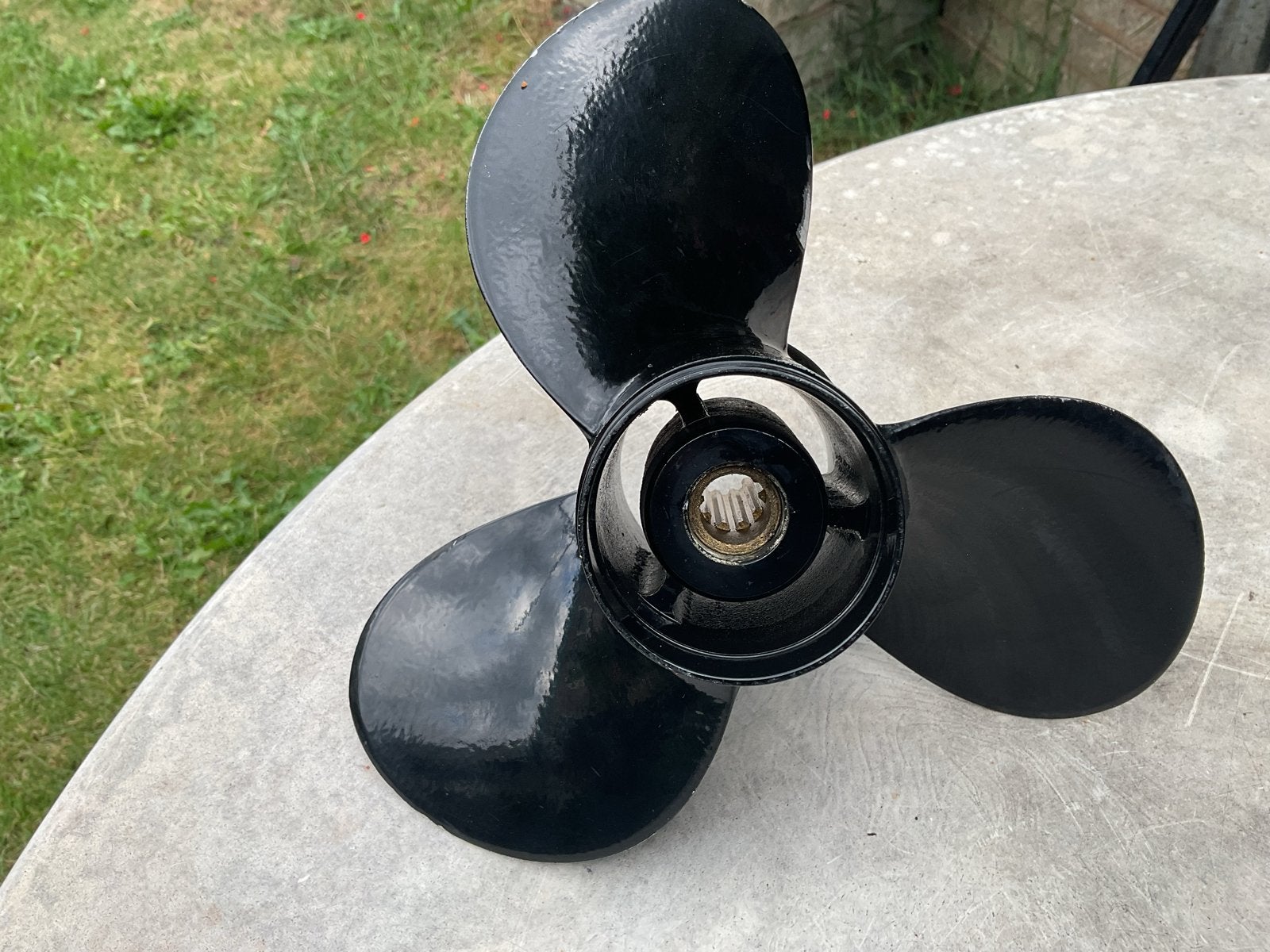 Gezocht…  9 1/4 x 10 propeller   Suzuki    buitenboordmotor, Ophalen of Verzenden, Gebruikt, Motor en Techniek