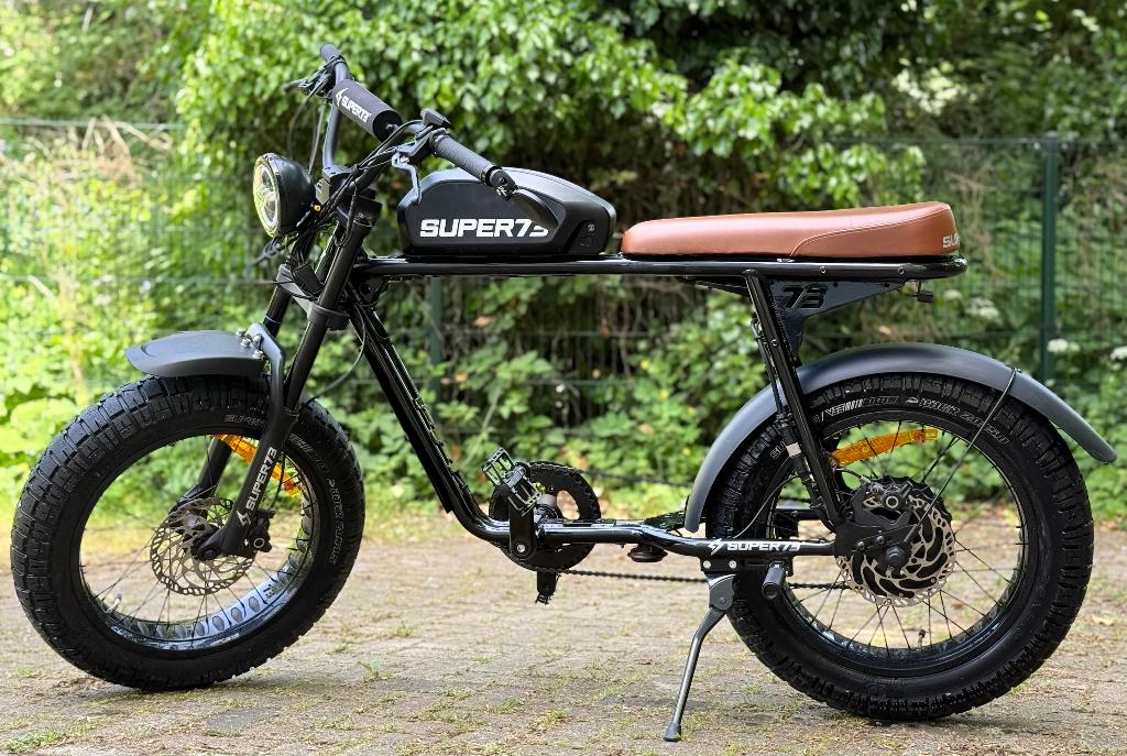 Super 73 S2, Fietsen en Brommers, Zo goed als nieuw, 51 tot 55 cm, 50 km per accu of meer, Ophalen