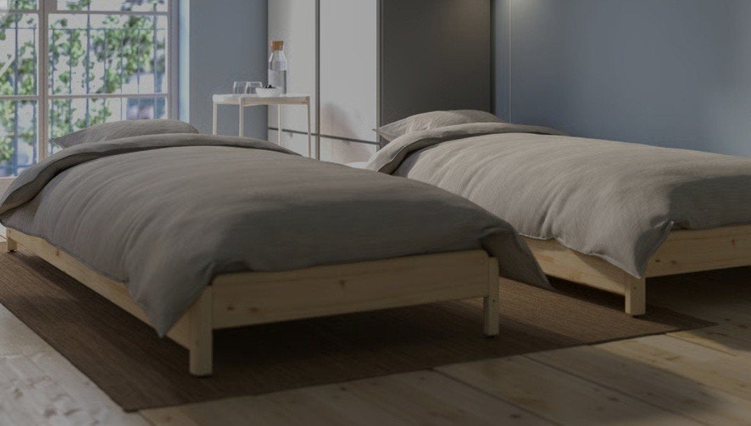 ZGAN IKEA UTÅKER bedden incl. matrassen en topdek, Huis en Inrichting, Ophalen, Tweepersoons, Zo goed als nieuw, 160 cm