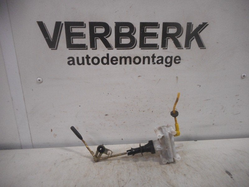 Centrale Vergrendeling Motor Rechts Achter 190 (W201) 1993, Gebruikt, Rixbecker Straße 75, Lippstadt 59552, , Duitsland, Mercedes-Benz