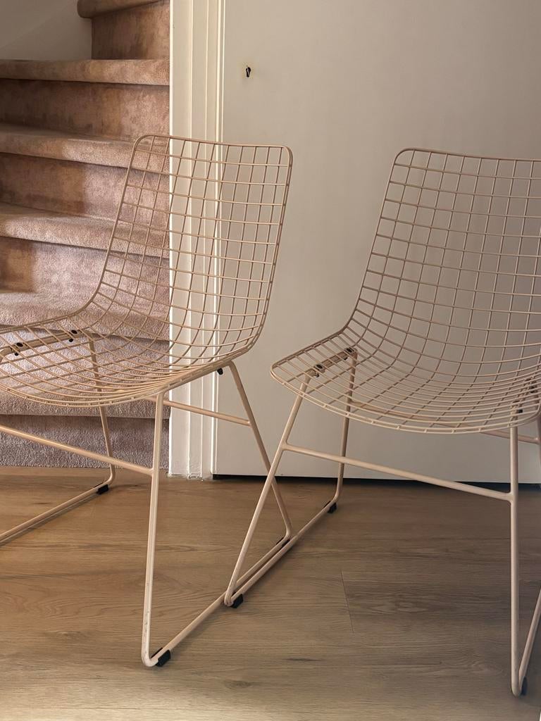 Set van 2 HKliving Wire stoelen in Nude kleur, Huis en Inrichting, Stoelen, Ophalen, Gebruikt, Twee, Overige kleuren